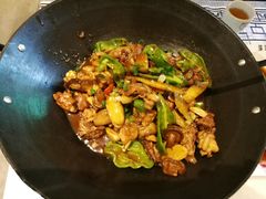 -丹江口渔村·湘味厨房(桃园店)