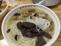 -文山荷鲜居(翠湖店)
