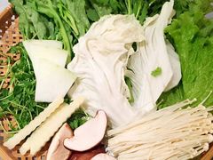 蔬菜拼盘-鼎鼎香·港式火锅(北京SKP店)