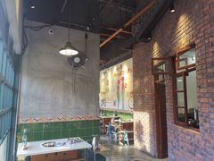 -憨铁匠老火锅(龙岗万科里店)