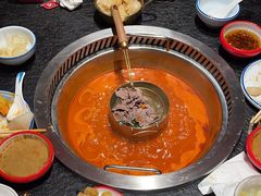 -醉董牛川派鲜肉自选火锅(烟台店)