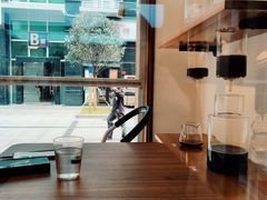 -Line 咖啡(石厦花园店)