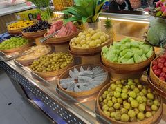 -四囍码头海鲜烧烤自助火锅(外滩南京东路悦荟广场店)