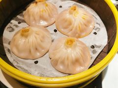杭州蟹黄小笼包-老头儿油爆虾·知味杭州(爱琴海购物中心)
