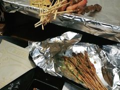 -何师烧烤Pro ·江湖川菜·小龙虾·精酿(太古里旗舰店)