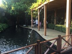 -热带风暴水上乐园(新镇路)