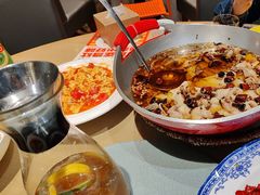 -渝信川菜 · 川味家常菜(财富购物中心店)
