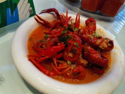 -鑫淼餐饮娱乐中心(江东街店)