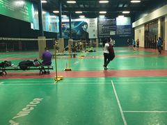 -铸信羽毛球俱乐部