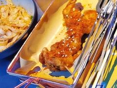 PLUS脆炸鲜牛蛙-燥次·烧烤酒场(万象城店)