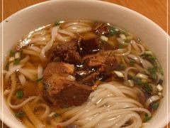 -矮子粉店1985·长沙米粉(湘春路店)