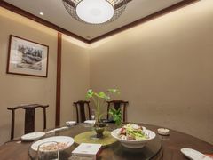 -鹰龙海畔度假酒店(咸祥店)