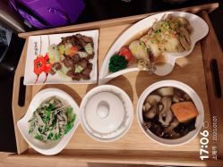 -卓玥国际月子会所(罗山路店)