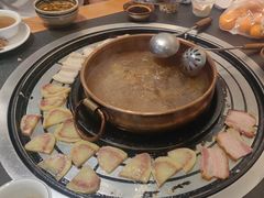 -阿山卓·野生菌火锅·纳西火塘烤肉