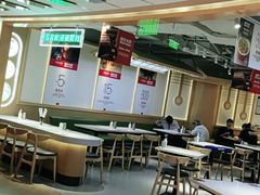 大堂-胡子大厨·超级小炒肉(华润店)