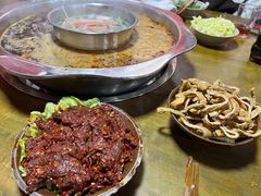 -正南齊北重庆老火锅(光华村直营店)
