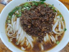杂酱粉-肆姐面粉馆(坡子街店)