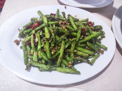 -YI PIN JU 一品居中餐厅 中国超市
