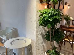 用餐区-Miss Q Family甜品·蛋糕·法甜咖啡
