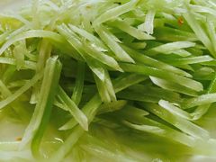 -溢心园香河肉饼总店