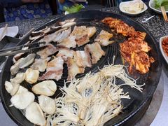 -海花锅盖烧烤店(怡馨家园店)