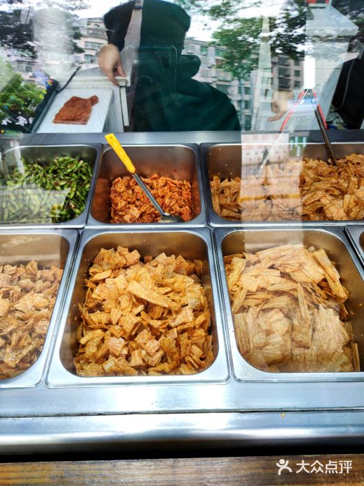花蝴蝶·辣食研究所(昭萍店)图片
