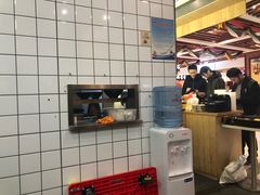 -汇吃汇喝美食街(上海建发浦悦荟广场店)