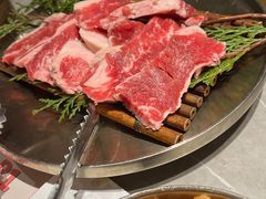 -草家酱蟹炭火烤肉店(珲春南路一店)