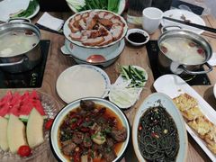 -龙聚德北京烤鸭(沙坪坝华宇A馆店)