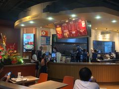 大堂-The Habit Burger Grill 哈比特汉堡(复兴soho店)