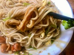 -罗家杏传统特色海南粉(人民西路总店)