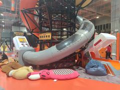 -嗨翻Hi-Fun竞技主题乐园·蹦床亲子生日轰趴(国光1937店)