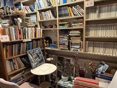 -斯多格书乡(北京大学畅春园店)