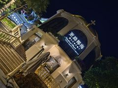 -亚龙湾中心广场