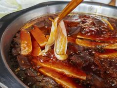 -叶二姐九尺鹅肠火锅(南部新城店)