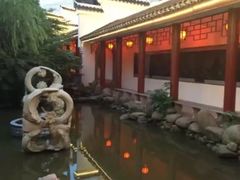 -绳金塔