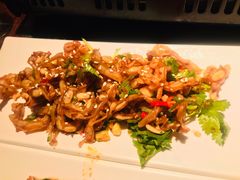 牛脆宝-龚印记牛骨牛杂屋·四代传承(珠影星光城店)