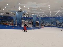 -长沙湘江冰雪世界