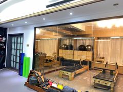 -简·无界健身工作室·运动康复·体态(石厦店)