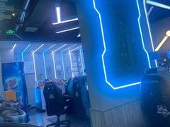 -木木不哭电竞馆(龙湖时代汇店)