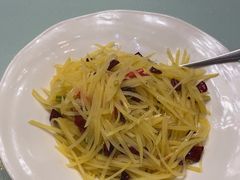 -皇宫大酒店