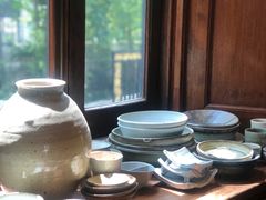 -Nathalie Djurberg与Hans Berg“牛皮纸包裹的月亮”-Prada荣宅当季展览