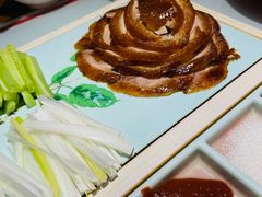 吉祥烤鸭-富贵春饼·烤鸭·大厨现炒(泰华店)