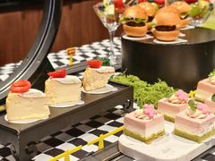 -上海浦东保时捷中心