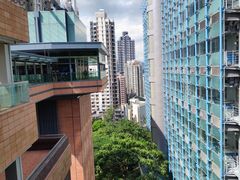 -香港大学