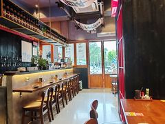 -8PINTS八品脱·日料·烧鸟·精酿小酒馆(莘庄店)