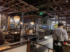 大堂-湊湊火锅·茶憩(杭州湖滨银泰in77店)