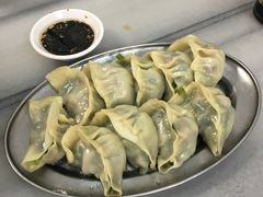 蒸韭菜猪肉饺子-芬芳甜品(同福路店)