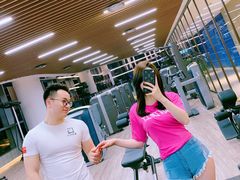 -黄金时代游泳健身云畔会所(绿地中心双子塔店)
