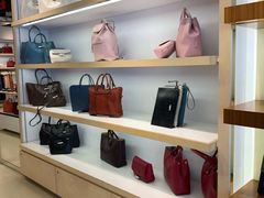 -Longchamp(佛罗伦萨小镇奥特莱斯店)